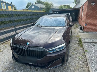 BMW 740
