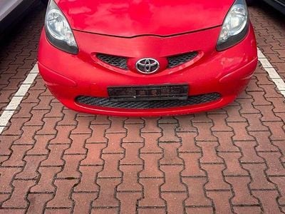 Usata Toyota Aygo 68 CV (50 kW) 2006 Rosso Utilitaria