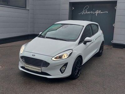 Weiß Gebraucht 2018 Ford Fiesta Titanium Kleinwagen | 11.800 € (Fairer Preis)