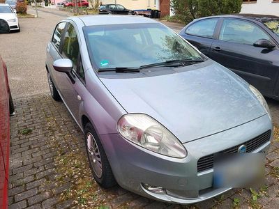 Gebraucht Fiat Grande Punto 65 PS (47 kW) 2006 Silber Kleinwagen