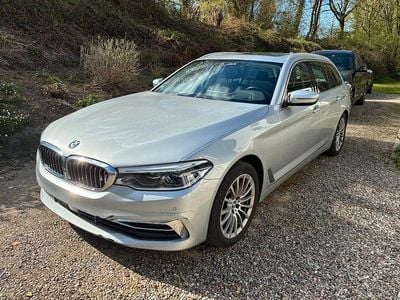 Brugt BMW 530 Luxury Line 265 HK (194 kW) 2019 Sølv Stationcar