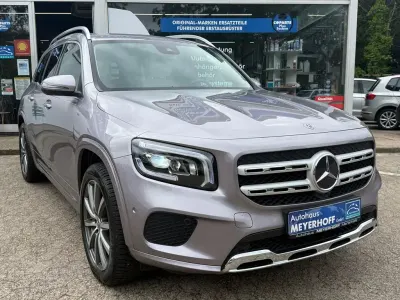 Gebraucht Mercedes GLB200 Progressive 163 PS (119 kW) 2021 Silber SUV