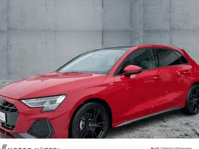 Używany Audi A3 S-Line 116 KM (85 kW) 2025 Czerwony Sedan/Limuzyna