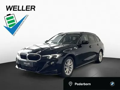 Gebraucht BMW 320e Shadowline 163 PS (119 kW) 2023 Schwarz Kombi