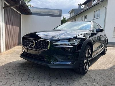 Volvo V60 CC
