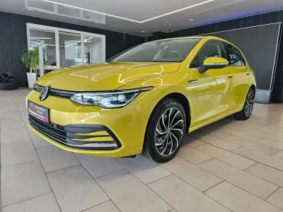 Gebraucht VW Golf VIII Style 150 PS (110 kW) 2020 Gelb Limousine