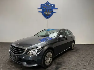 Gebraucht Mercedes C180 156 PS (114 kW) 2015 Grau Kombi