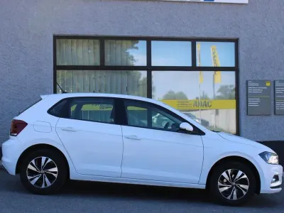 Gebraucht VW Polo Comfortline 80 PS (58 kW) 2020 Weiß Kleinwagen