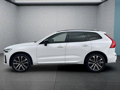 Second-hand Volvo XC60 R-Design 197 CP (144 kW) 2022 Alb SUV