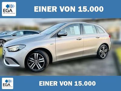 Gebraucht Mercedes B250e 160 PS (117 kW) 2020 Silber metallic Van / Kleinbus