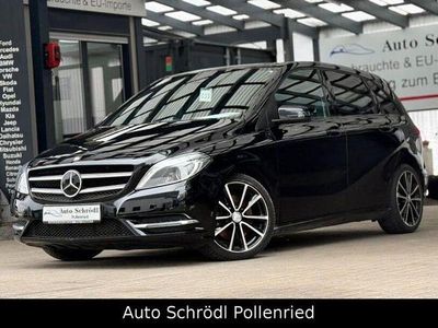 Gebraucht Mercedes B220 Sport 177 PS (130 kW) 2015 Schwarz Van / Kleinbus