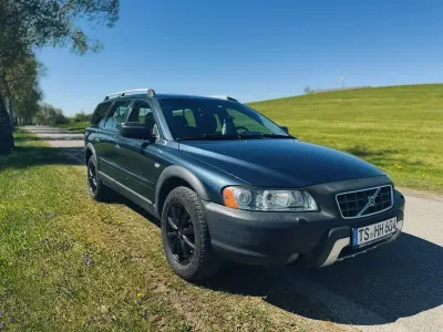 Używany Volvo XC70 163 KM (119 kW) 2006 Niebieski Kombi