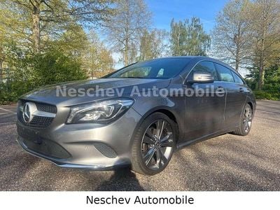 Usata Mercedes CLA200 156 CV (114 kW) 2019 Grigio Station wagon
