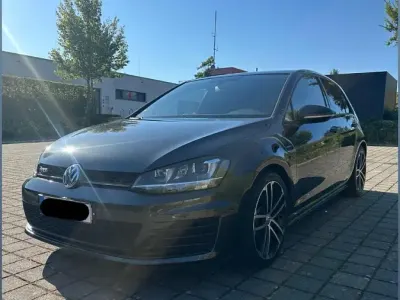 Gebraucht VW Golf VII Sportline 184 PS (135 kW) 2014 Grau Kleinwagen