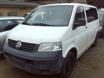 Second-hand VW T5 131 CP (96 kW) 2009 Alb Van