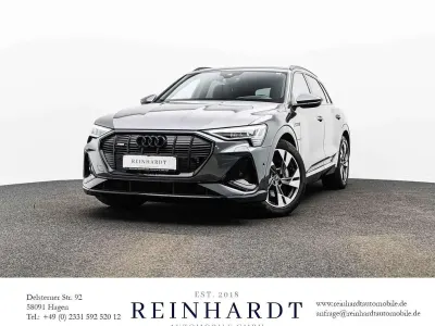 Gebraucht Audi e-tron S-Line 230 kW (313 PS) 2022 Daytonagrau perleffekt SUV