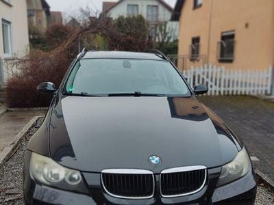 Schwarz Gebraucht 2006 BMW 320 Kombi | 1.950 € (Superpreis)