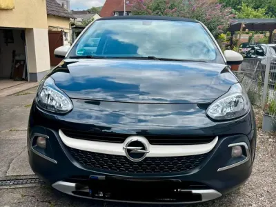Gebraucht Opel Adam Rocks Open Air 115 PS (84 kW) 2015 Schwarz Kleinwagen