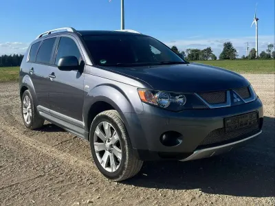 Gebraucht Mitsubishi Outlander 170 PS (125 kW) 2010 Grau SUV