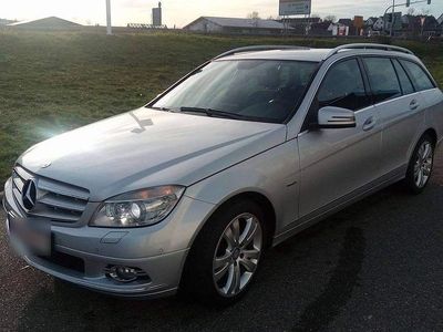 Gebraucht Mercedes C250 Avantgarde 204 PS (150 kW) 2010 Silber Limousine
