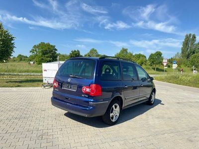 VW Sharan