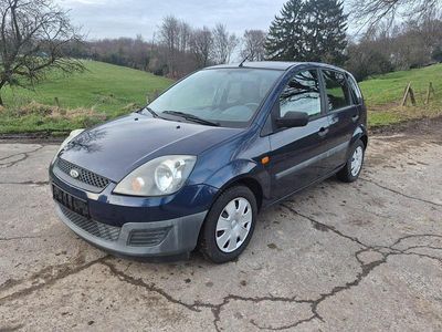 Gebraucht Ford Fiesta 60 PS (44 kW) 2005 Blau Kleinwagen