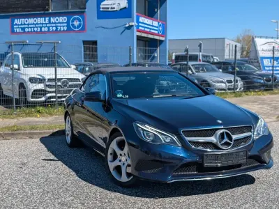 Gebraucht Mercedes E200 184 PS (135 kW) 2016 Blau Cabrio