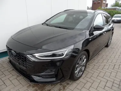 Gebraucht Ford Focus ST-Line X 155 PS (114 kW) 2024 Schwarz Limousine