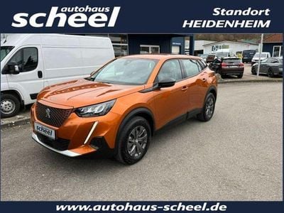 Usata Peugeot e-2008 Active 100 kW (136 CV) 2022 Arancione SUV