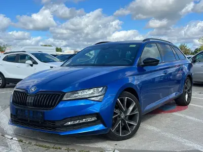Gebraucht Skoda Superb SportLine 200 PS (147 kW) 2021 Blau Kombi