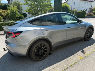 Gebraucht Tesla Model Y 378 kW (514 PS) 2023 SUV