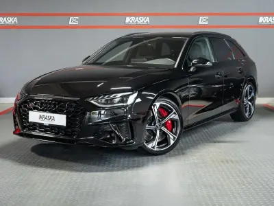 Gebraucht Audi S4 Competition 341 PS (250 kW) 2024 Mythosschwarz metallic Kombi