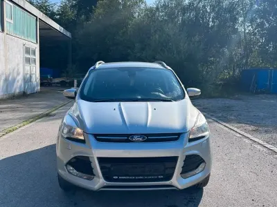 Gebraucht Ford Kuga Titanium 140 PS (102 kW) 2014 Grau SUV
