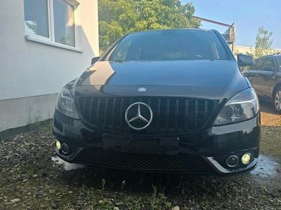 Mercedes B180