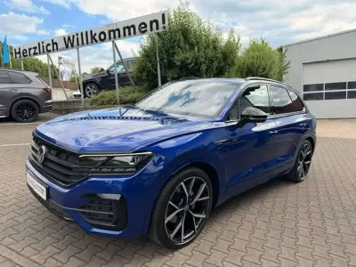 Gebraucht VW Touareg R-line 286 PS (210 kW) 2023 Lapiz blue metallic SUV