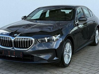 Neu BMW 520 190 PS (139 kW) 2026 Grau Limousine