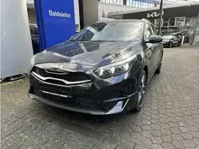 Neu Kia Ceed Sportswagon GT-Line 140 PS (102 kW) 2025 Zilinaschwarz met. Kombi