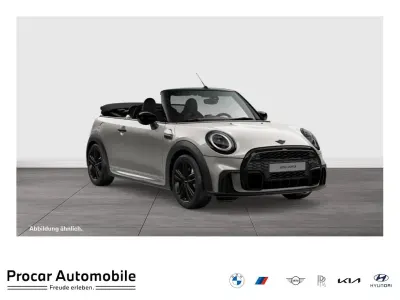 Gebraucht Mini Cooper Cabriolet Sport 136 PS (100 kW) 2023 Melting silver iii Cabrio