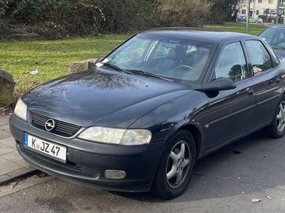 Gebraucht Opel Vectra 116 PS (85 kW) 1996 Schwarz Limousine