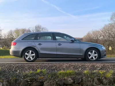 Gebraucht Audi A4 Ambiente 120 PS (88 kW) 2013 Silber Kombi