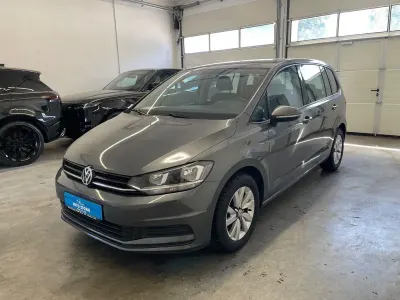 Gebraucht VW Touran 110 PS (80 kW) 2016 Indiumgrau metallic Van / Kleinbus