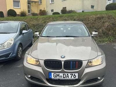 Gebraucht BMW 320 Lifestyle 170 PS (125 kW) 2010 Limousine