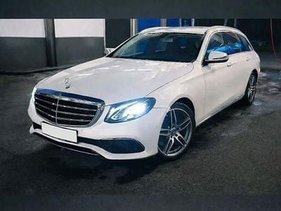 Weiß Gebraucht 2018 Mercedes E200 Exclusive Kombi | 22.000 € (Fairer Preis)