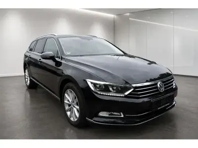 Gebraucht VW Passat Highline 150 PS (110 kW) 2017 Schwarz Kombi