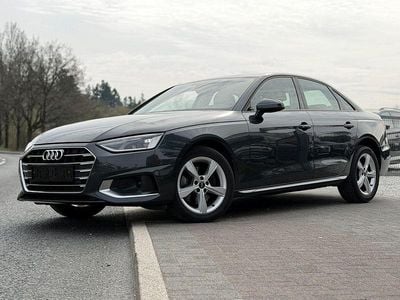 Gebraucht Audi A4 Advanced 163 PS (119 kW) 2023 Grau Limousine