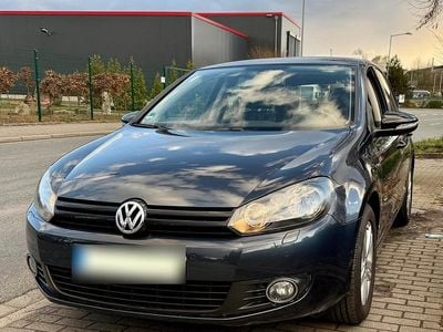 Usado VW Golf VII Match 105 HP (77 kW) 2012 Azul Sedan