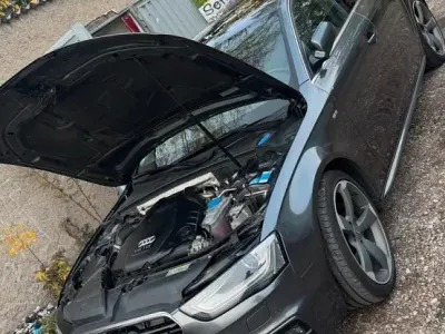 Gebraucht Audi A4 245 PS (180 kW) 2015 Grau Limousine