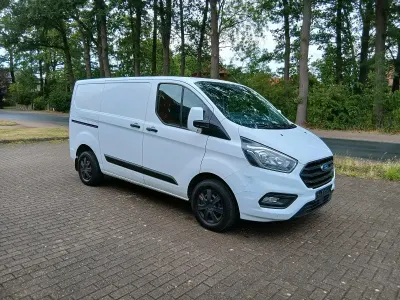 Gebraucht Ford Transit Custom 105 PS (77 kW) 2019 Weiß Van