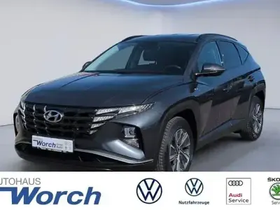 Gebraucht Hyundai Tucson Select 150 PS (110 kW) 2022 Dark night grey metallic SUV