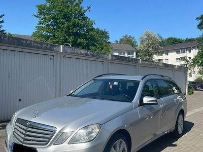 gebraucht Mercedes E200 CDI T BlueEFFICIENCY -